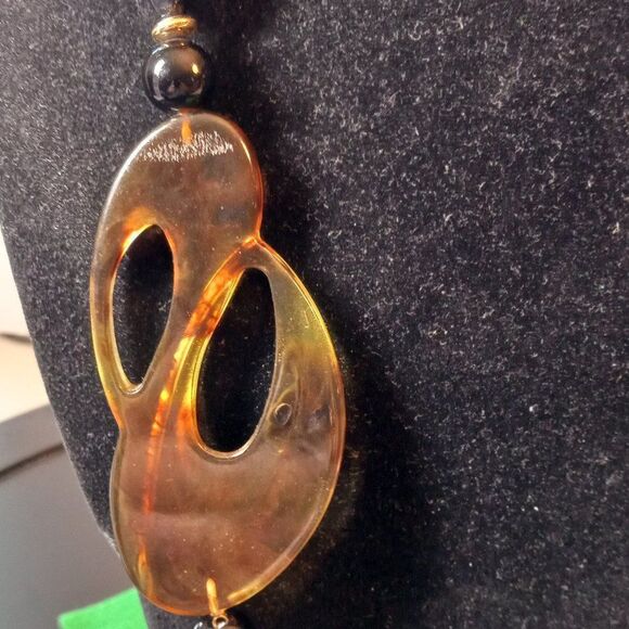 Asymmetrical Smokey Swirling Oblong Openings Lucite Necklace - Picture 8 of 8